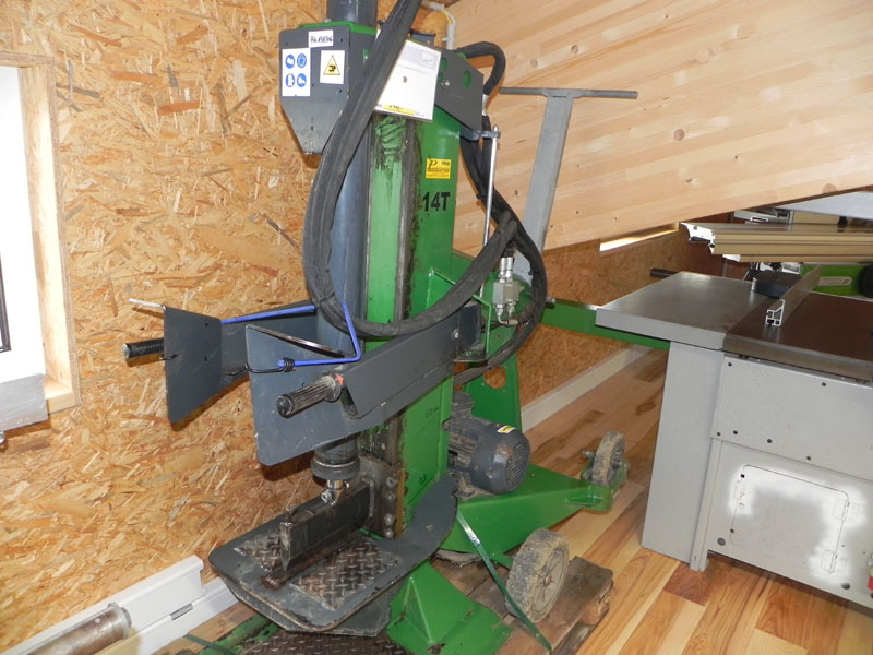 Holzspalter Hauslhof HSMX114ET‑SV  gebraucht